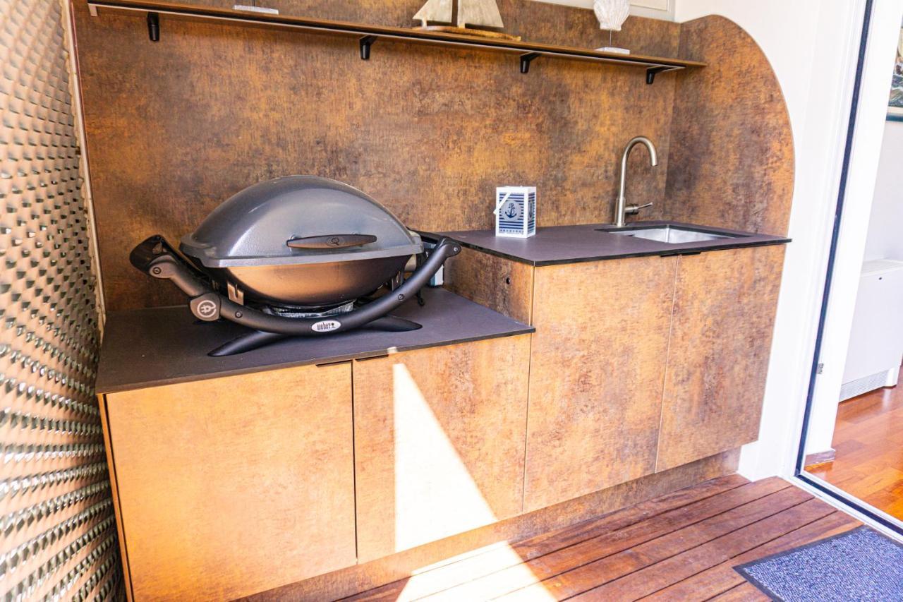 Feral Apartment *