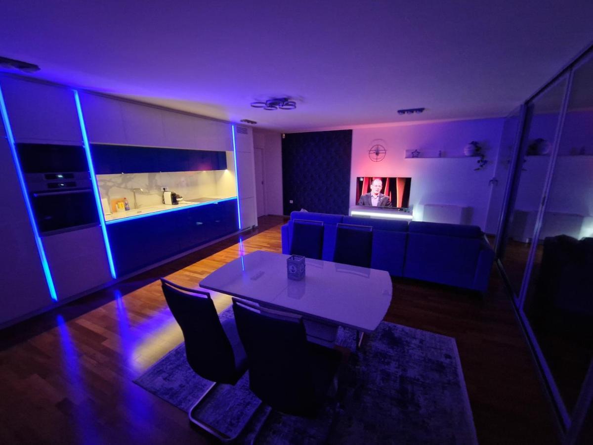 Feral Apartment